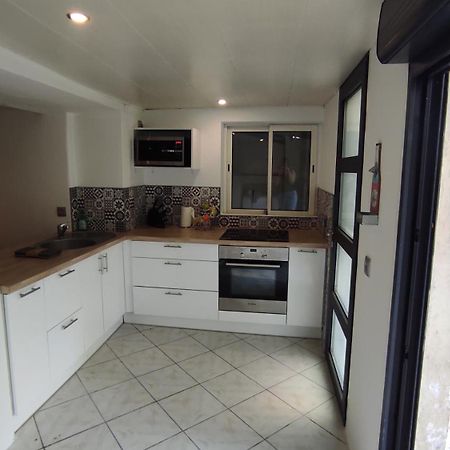 Logement Atypique Au Coeur De Cholet Exterior foto